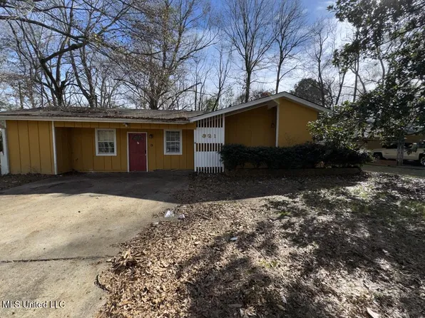 921 Westway St, Jackson, MS 39212