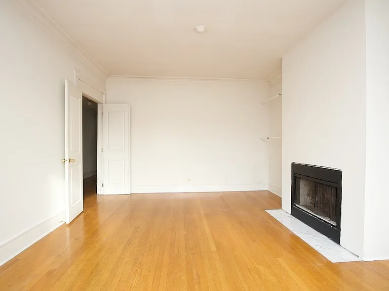 6717 N Sheridan Rd #S4 — Photo 11