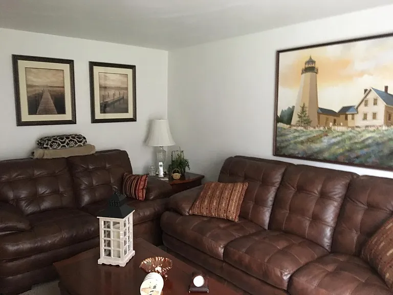 605 Woodmere Dr #10 — Photo 7