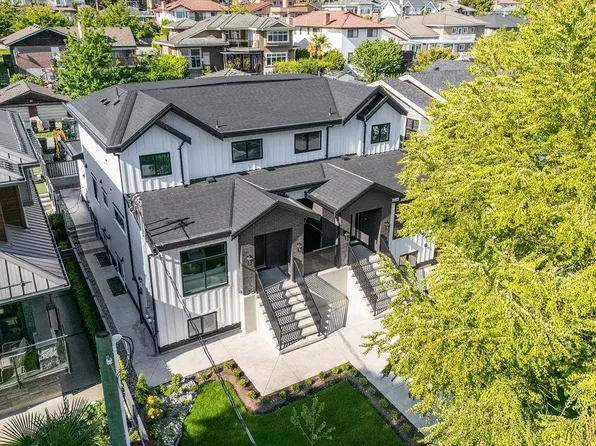4917 Venables St, Burnaby, BC V5B 1X8