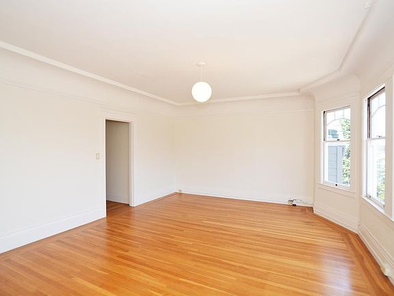 4th image of 1443 Funston Ave #3