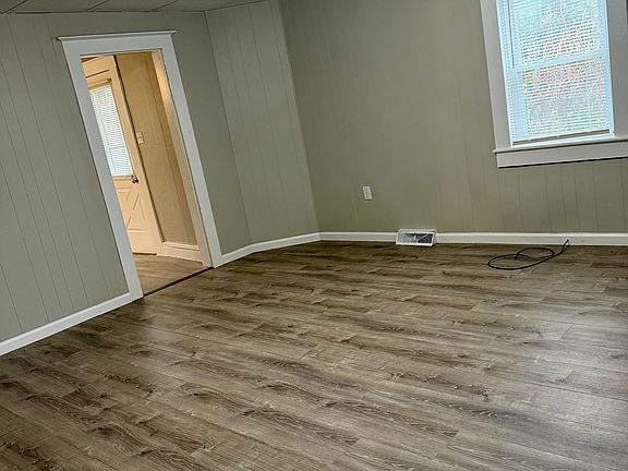 4th image of 1709-1711 McDonough Ave #1709