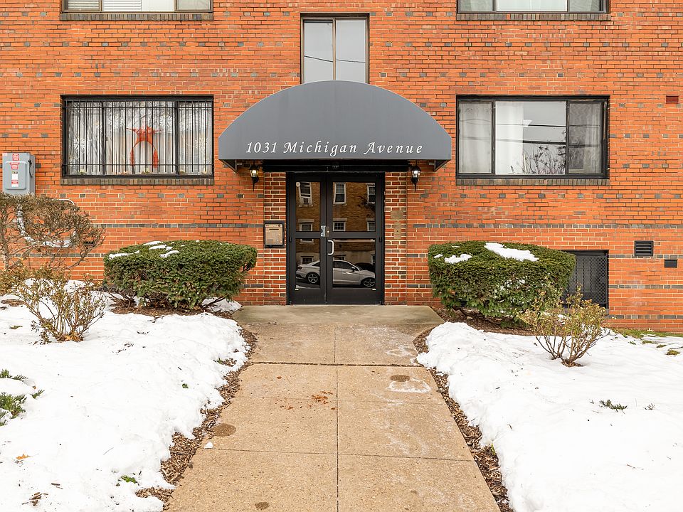 1st image of 1031 Michigan Ave NE APT 207