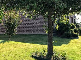 4817 Elkhart Dr, Crowley, TX 76036
