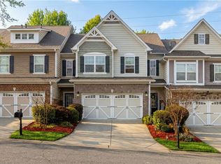 2910 Cross Creek Dr, Cumming, GA 30040