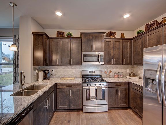 3rd image of 4108 Grapevine Loop #648-lot 648