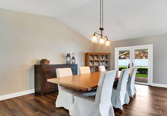 Home For Sale In Pheasant Walk