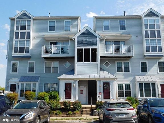 2nd image of 11751 Tolson Pl #11751