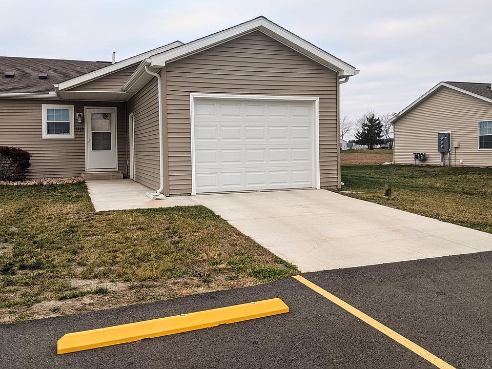 1st image of 1453 Clermont Dr