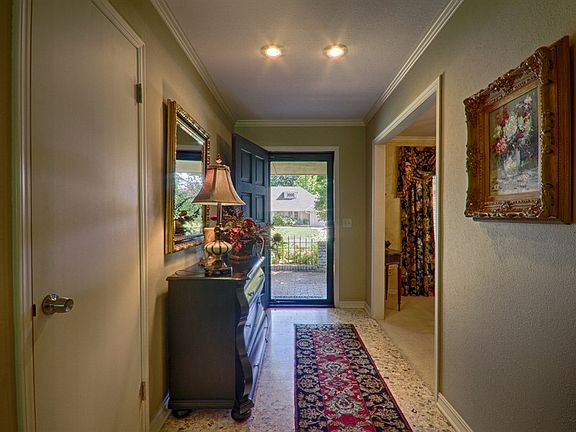3rd image of 3009 Wilton Ln
