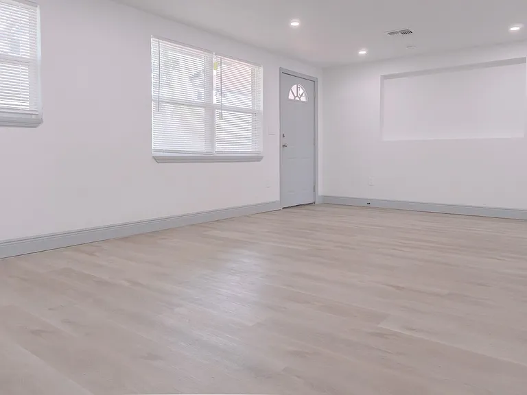 217 Betty Ave — Photo 6