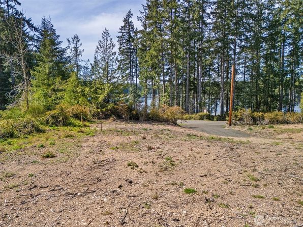 1170 E Mason Lake Drive E, Grapeview, WA 98546