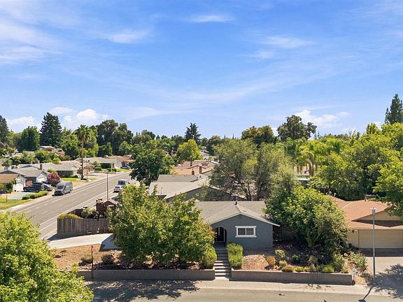 3rd image of 6460 Bay Hill Way