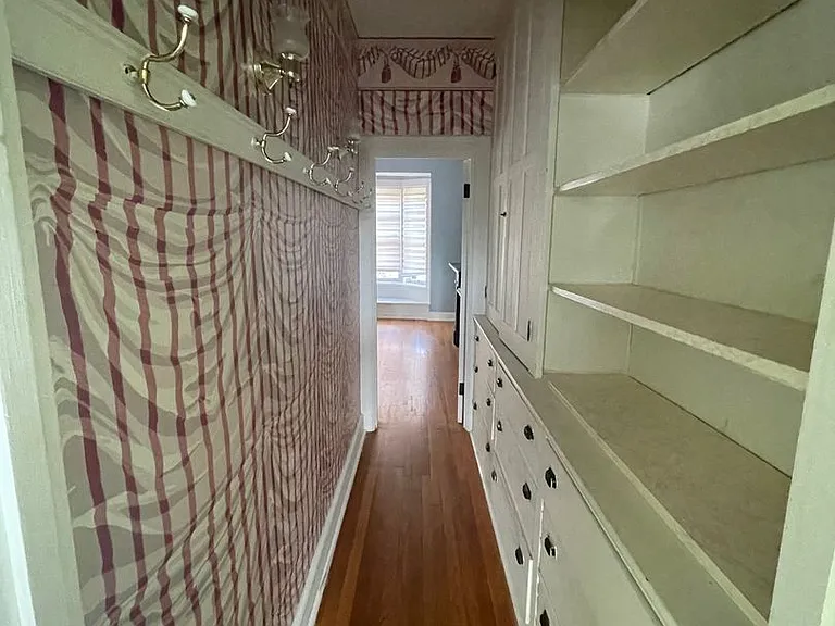 80 Chestnut St — Photo 8