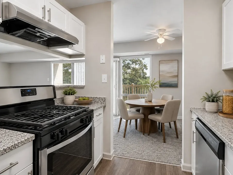 Parke Laurel Apartment Homes