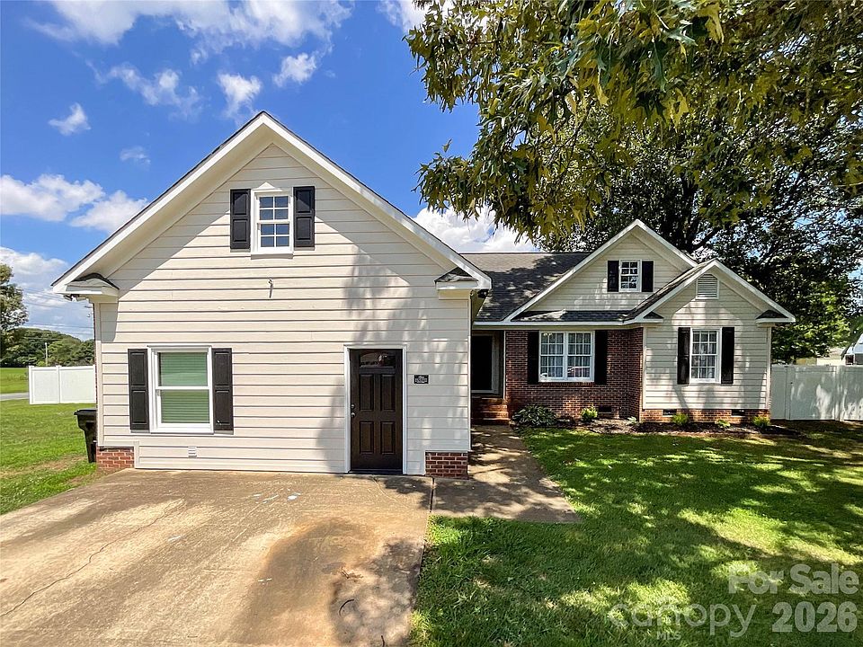 1st image of 3914 Matthew Dr