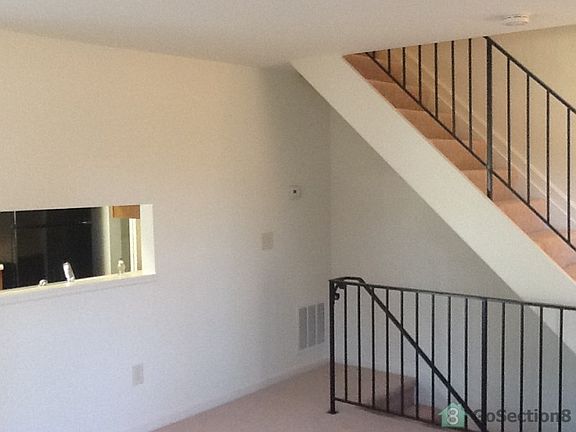 4th image of 104 Ewing Dr
