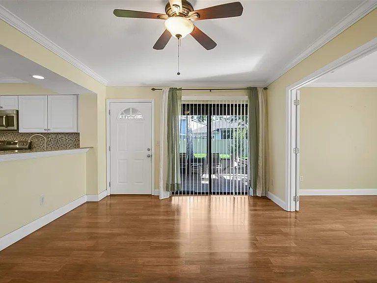 601 Casa Park Ct #K — Photo 4