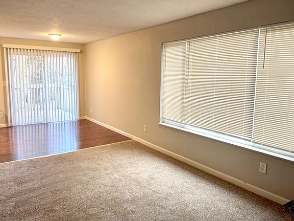 5th image of 2194-2200 Navaho Ct SE #2198