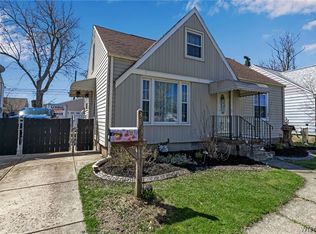 337 Cleveland Dr, Buffalo, NY 14223