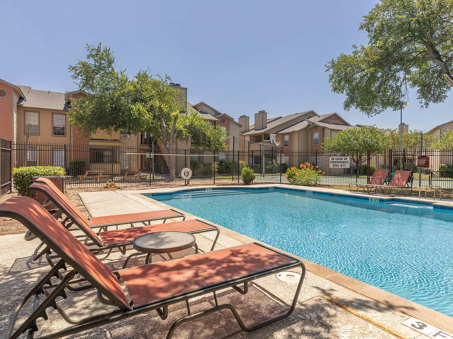 Timber Ridge Apartments — Photo 3