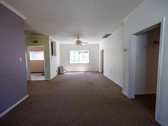 5th image of 209 California Ave