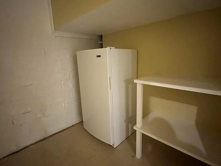 8605 Tanzanite Ct — Photo 56
