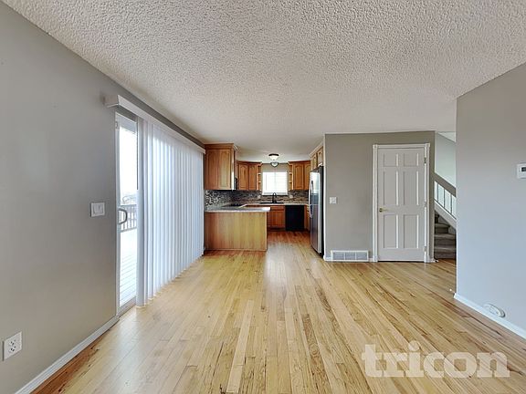 3rd image of 8495 W 78th Cir