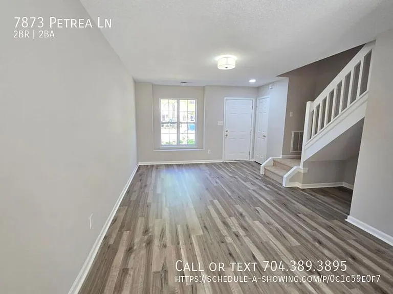 7873 Petrea Ln — Photo 9
