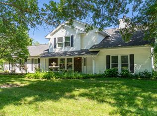 202 Dauphine Dr, Lake Saint Louis, MO 63367