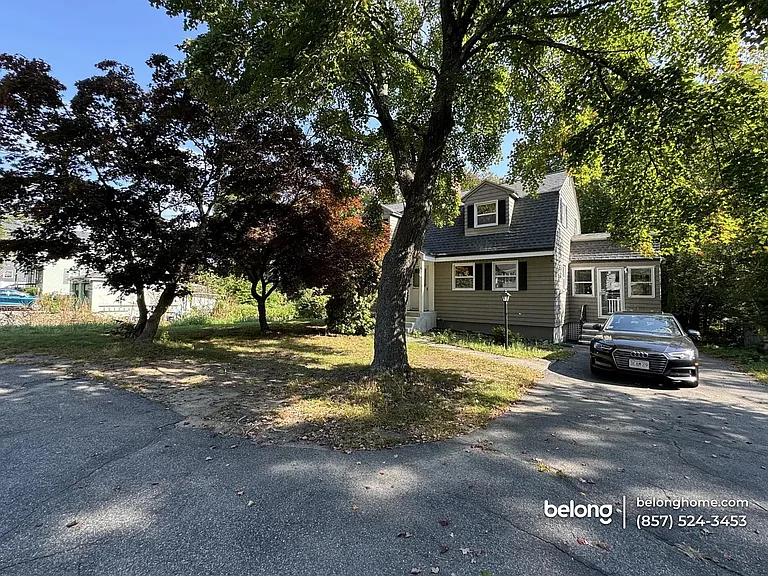 36 Allen Rd — Photo 1