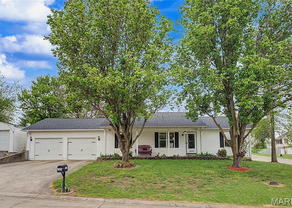 1st image of 236 Alpine Dr