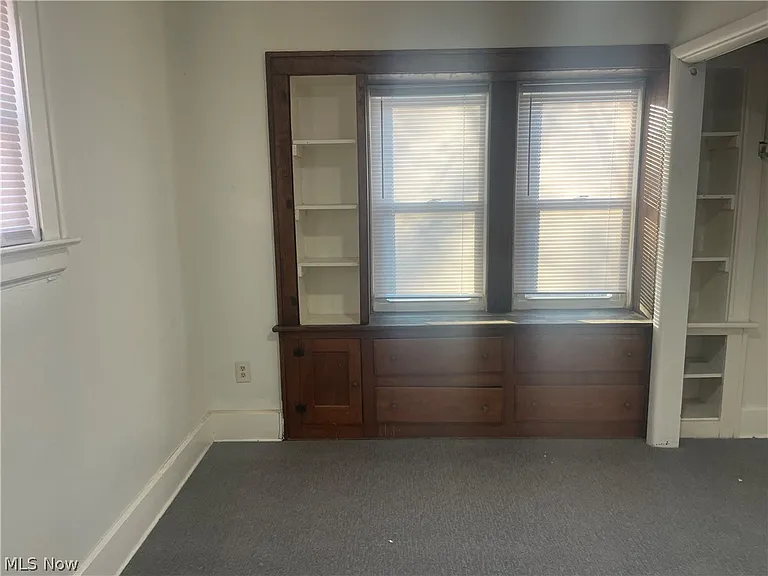 958 E Wilbeth Rd #LOWER — Photo 10