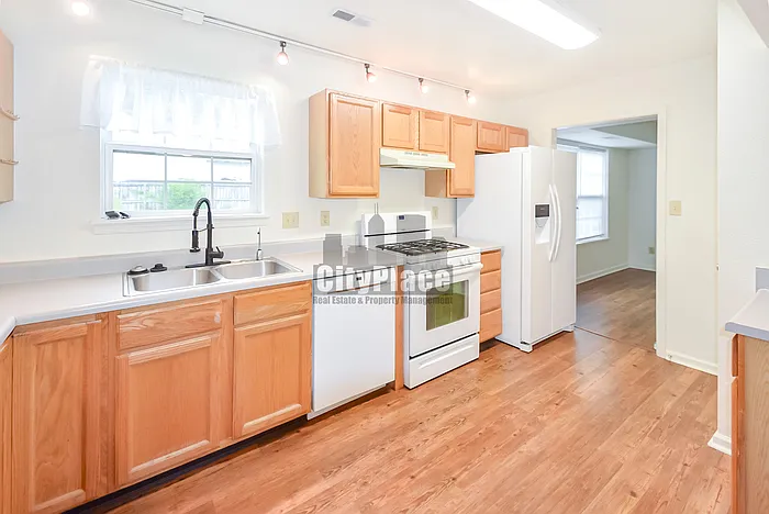 263 Brooks Bnd — Photo 15