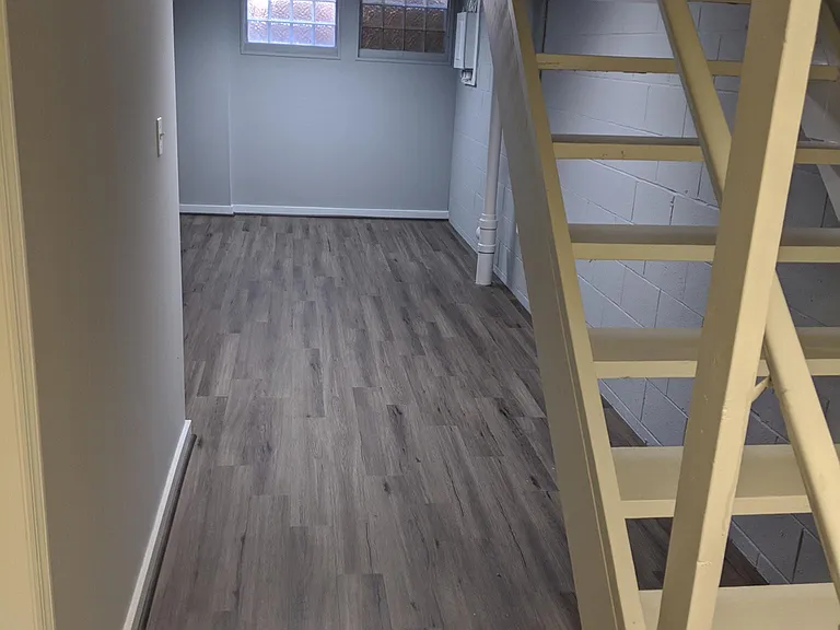 440 Edinburgh Rd — Photo 17