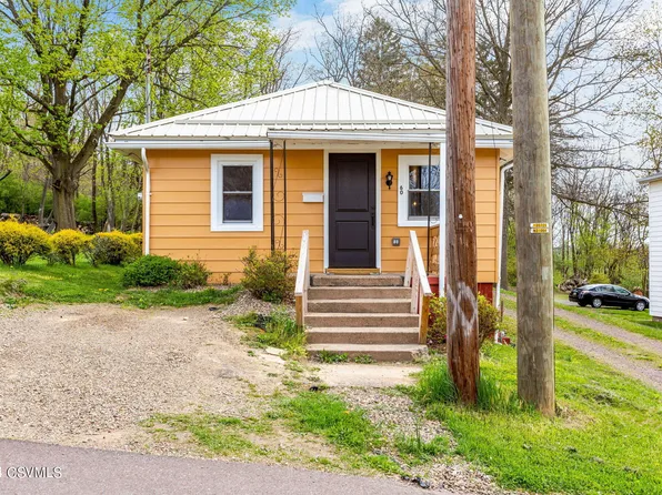 60 Franklin St, Bloomsburg, PA 17815