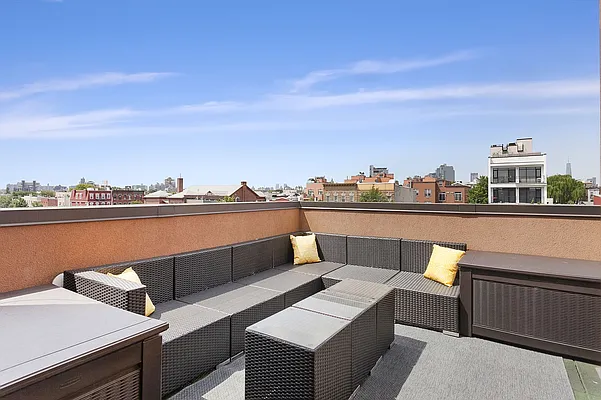 Sold by Corcoran | media 31