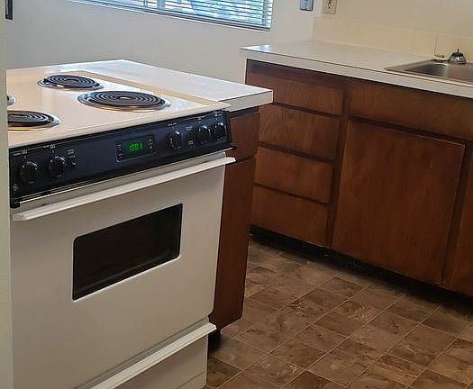 3rd image of 13428 E 20th Ave #5
