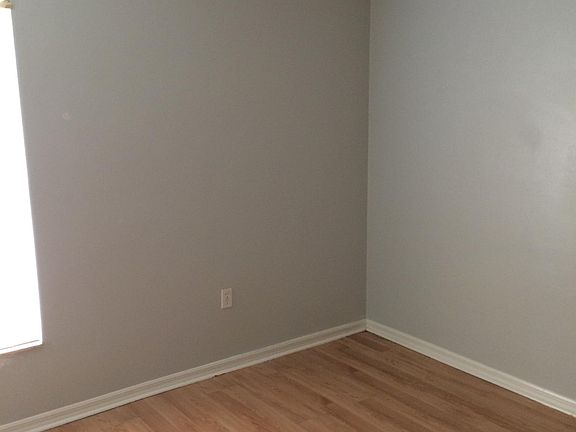 3rd image of 1454 Daniels Cove Dr