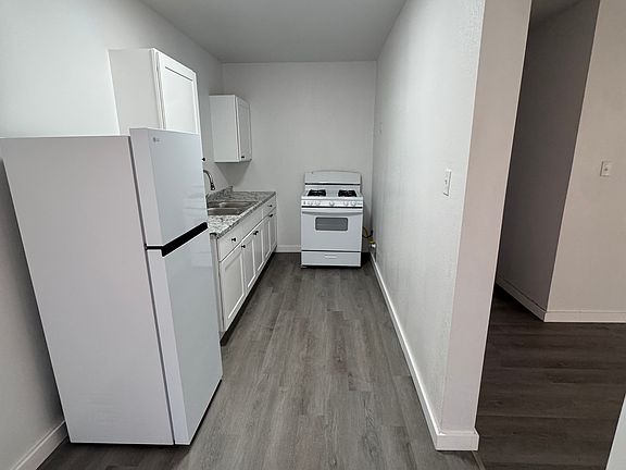5th image of 130 N 2nd St