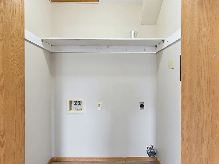3360 S Fairway Ave #110 — Photo 14