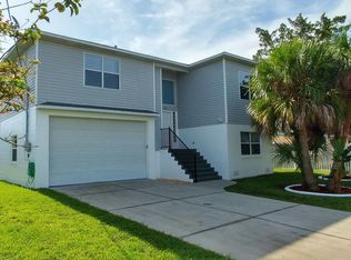 4464 Neptune Dr, Hernando Beach, FL 34607