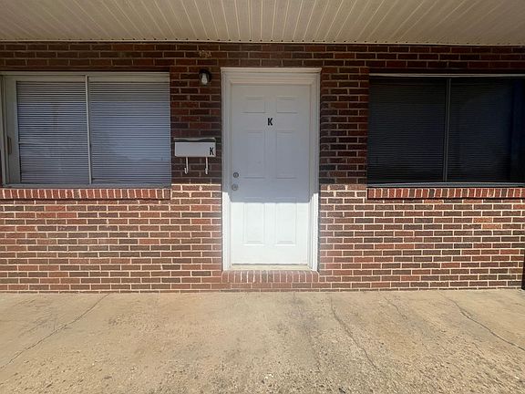 2nd image of 2212 36th St #K
