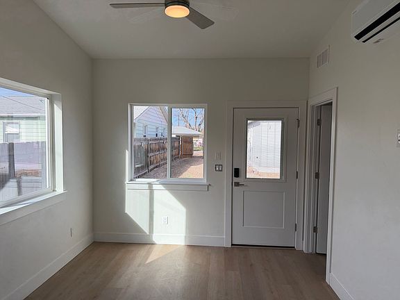 4th image of 1410 S Newell St #100