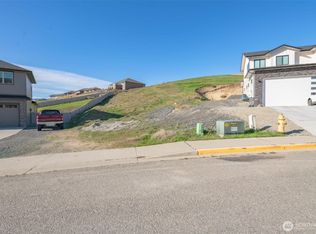 83 Sunny Meadows Loop, Wenatchee, WA 98801