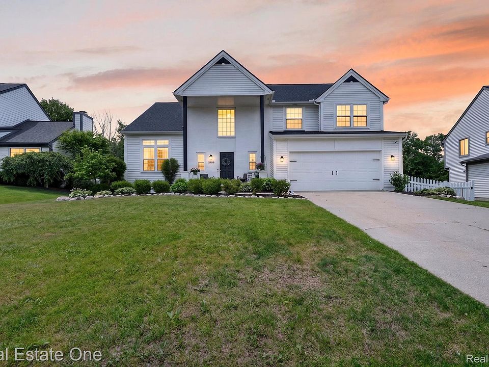 1st image of 3736 Highlander Way W