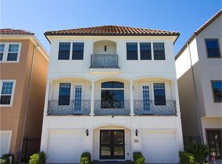7131 Windwater Lagoon Dr, Houston, TX 77036