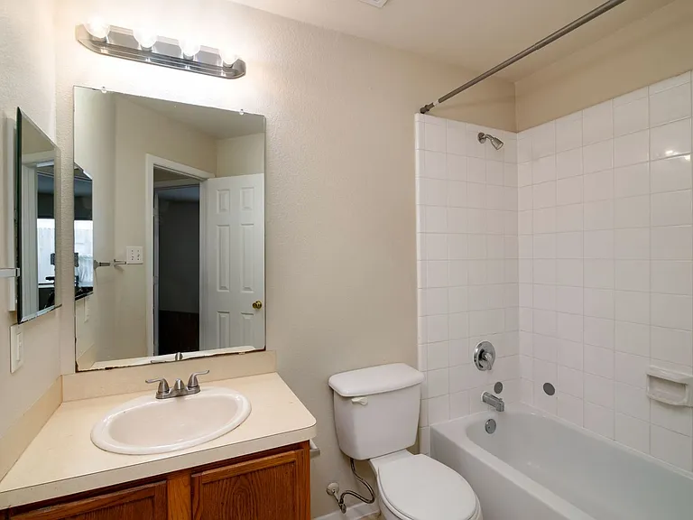1514 Cover Dr — Photo 20