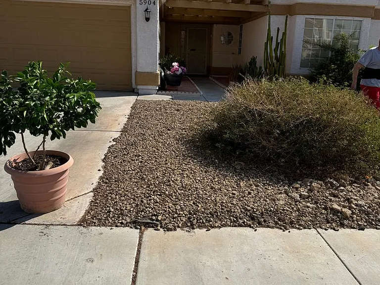5904 Alimar Dr — Photo 1