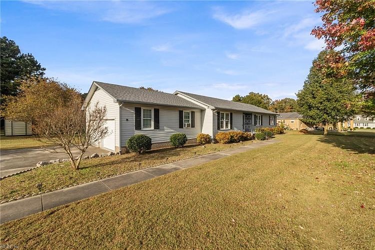 1st image of 316 Allen Ct